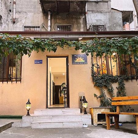 Areva Hostel On Pushkin St. Yerevan Exterior foto